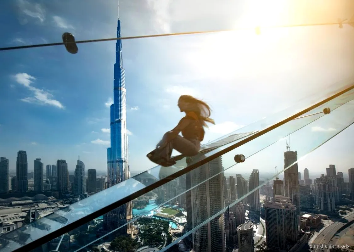 Lounge del Burj Khalifa SKY Livello 148 incluso nel biglietto combinato Sky Views